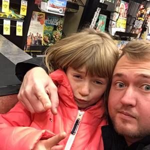 Meet your Posher, Tomek